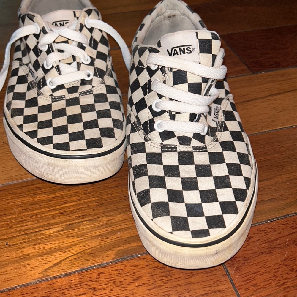 OG checkered vans
